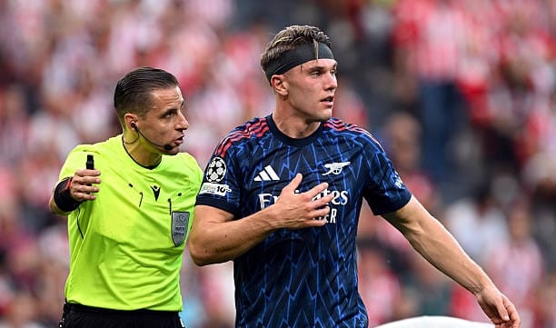 Viktor Gyokeres head injury