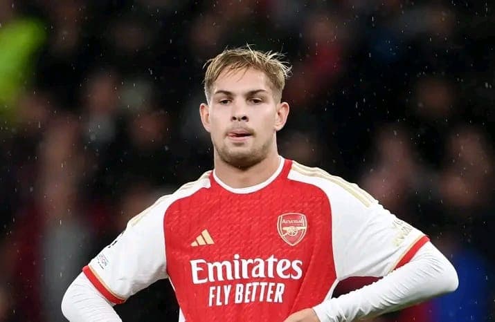 Fulham Close to Securing £35m Deal for Arsenal midfielder Smith Rowe.