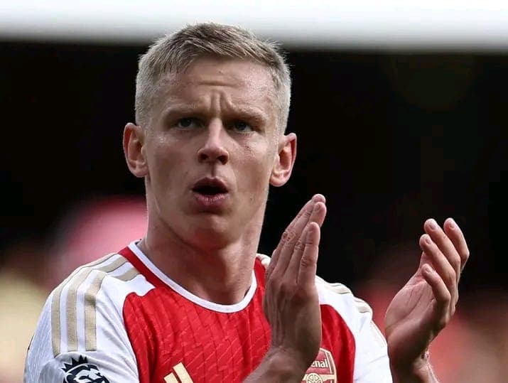 Bayern Munich Eye Zinchenko as Davies Replacement.