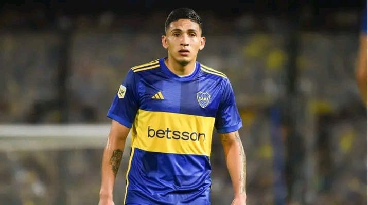 Arsenal Reportedly Interested in Boca Juniors Midfielder Ezequiel Fernandez.