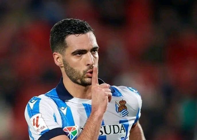 Real Sociedad Offers New Contract to Mikel Merino Amid Arsenal Interest.