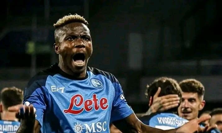 Arsenal initiate new discussions with Napoli regarding Victor Osimhen’s transfer.