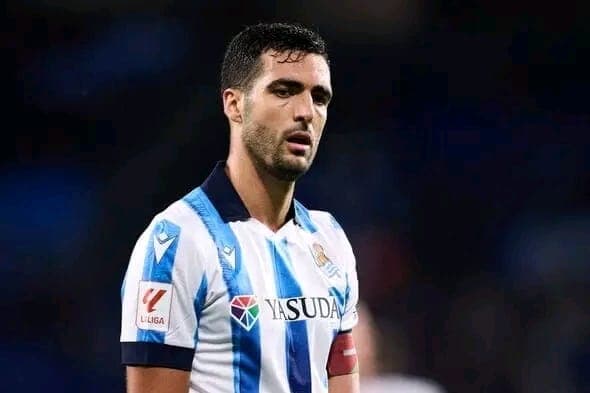 Mikel Merino has been left out of Real Sociedad’s squad for tonight preseason amid advanced Arsenal talks.