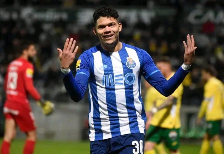 Arsenal handed transfer blow as Bournemouth agree £40m deal.