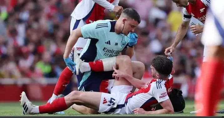 Mikel Arteta provides Declan Rice injury update after the Arsenal star limped off vs Wolves.