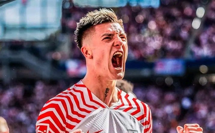 Arsenal’s Response to Missing Out on Benjamin Sesko: Insights from Charles Watts.