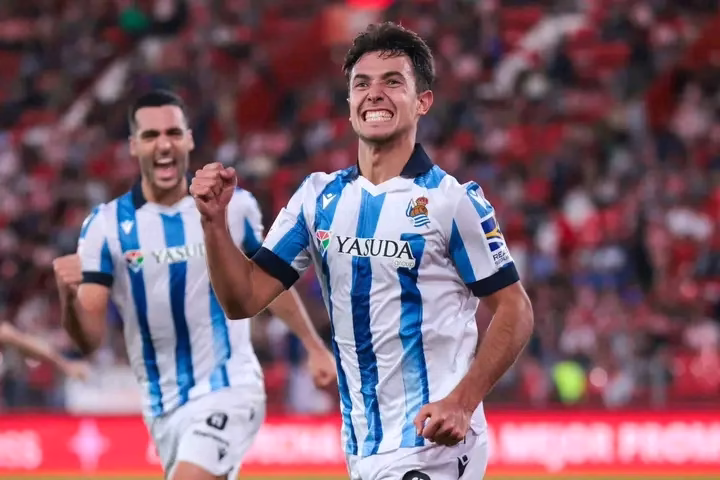 Arsenal submit player plus cash offer for top target Martin Zubimendi