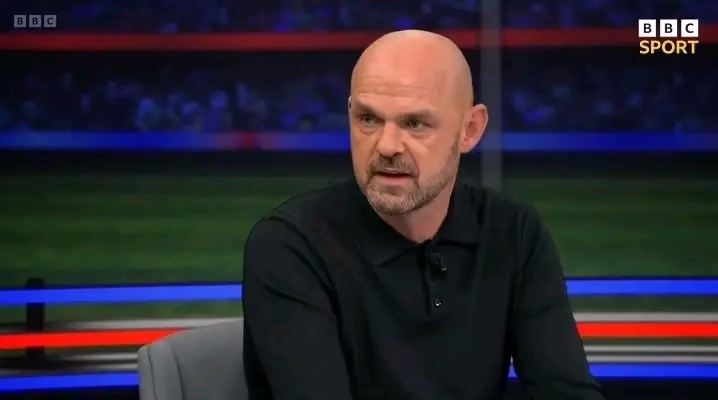 Arsenal told how to ‘push Liverpool all the way’ by Danny murphy