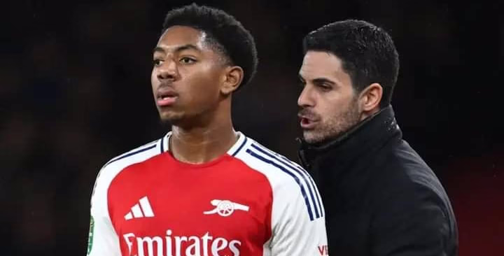 Arteta provides an explanation for the change in Lewis-Skelly’s position