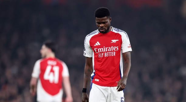 Thomas Partey Insists Arsenal Will Not Give Up on the Title Despite Losing Ground on Liverpool