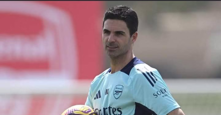 Mikel Arteta Reveals Arsenal Star Has Offered to Resolve Striker Crisis