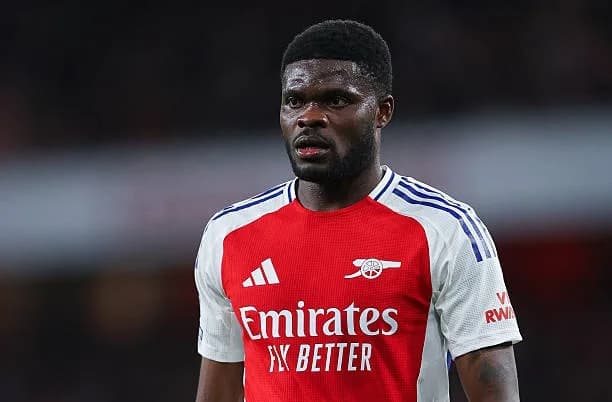 Arsenal in Talks With Thomas Partey Over Contract Extension