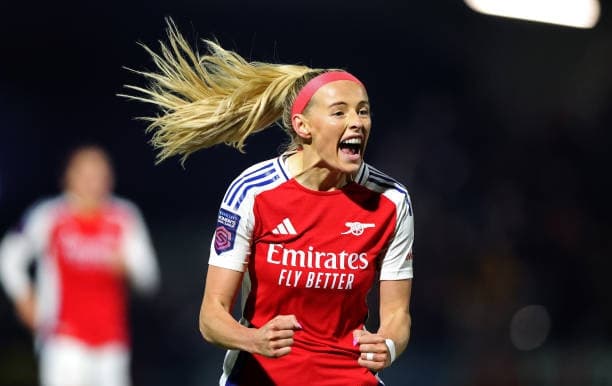 Arsenal Seal Permanent Deal for England Star Chloe Kelly