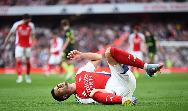 Arsenal’s Gabriel Martinelli Fumes Over ‘Nasty’ Tackle in Brentford Draw