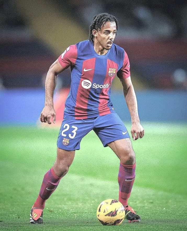 Arsenal has begun talks with European giant regarding the possible transfer of the French international. 1719523531482