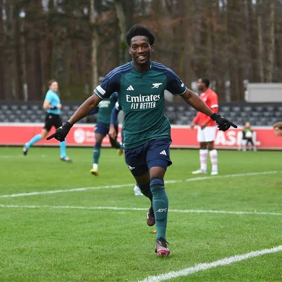 Cozier-Duberry joins Brighton following Arsenal’s exit. Images 22