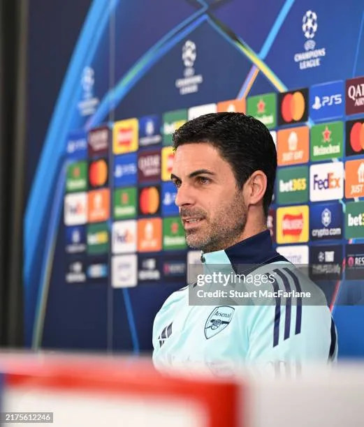 Mikel Arteta Opens Up About His Daunting Experience at PSG at 18 Gettyimages 2175612246 612x612 1
