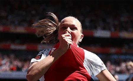 Report: Arsenal 4-3 Manchester United