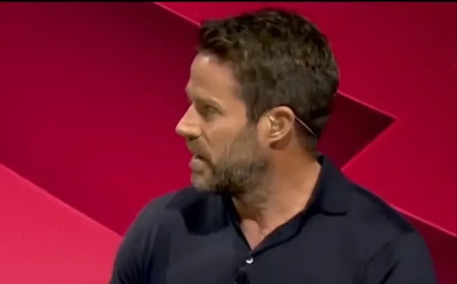 Redknapp Arsenal title favourites