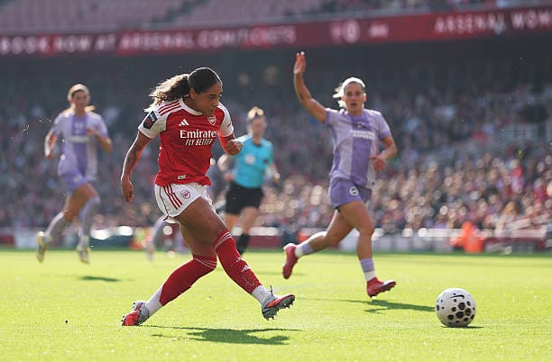 Arsenal Women End Winless Streak with Narrow WSL Victory Over Brighton