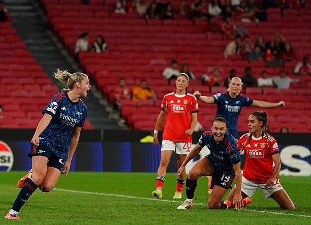 Arsenal Women win Benfica